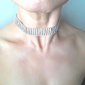 RHEINSTONES CHOKER NECKLACE